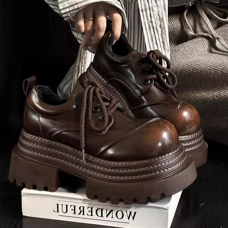 Leather Shoe Polish - Sepatu loafers gaya retro Inggris untuk