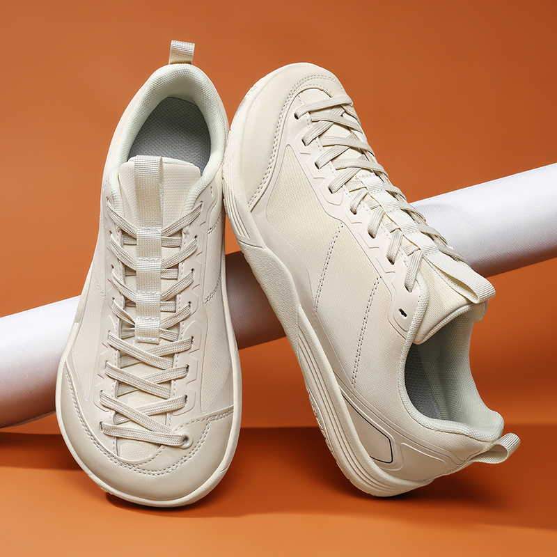 Sepatu Sneakers Kasual dengan  - Sneaker Box ulasan dan harga